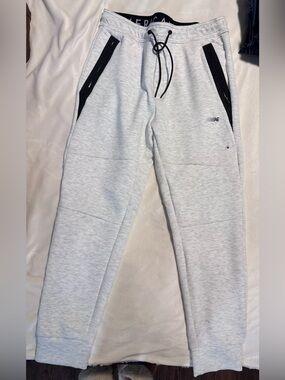 American Eagle Outfitters Light Gray Jogger Sweatpants with Black Trim